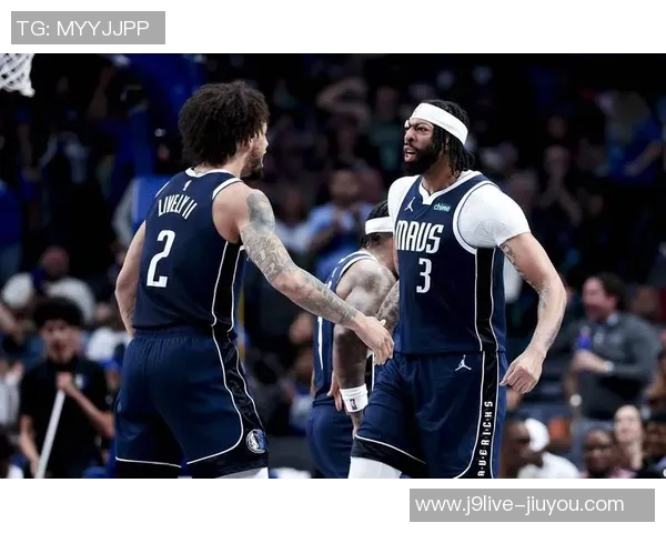 浓眉在丹佛高原砍下32分13篮板坦言疲惫但努力克服挑战